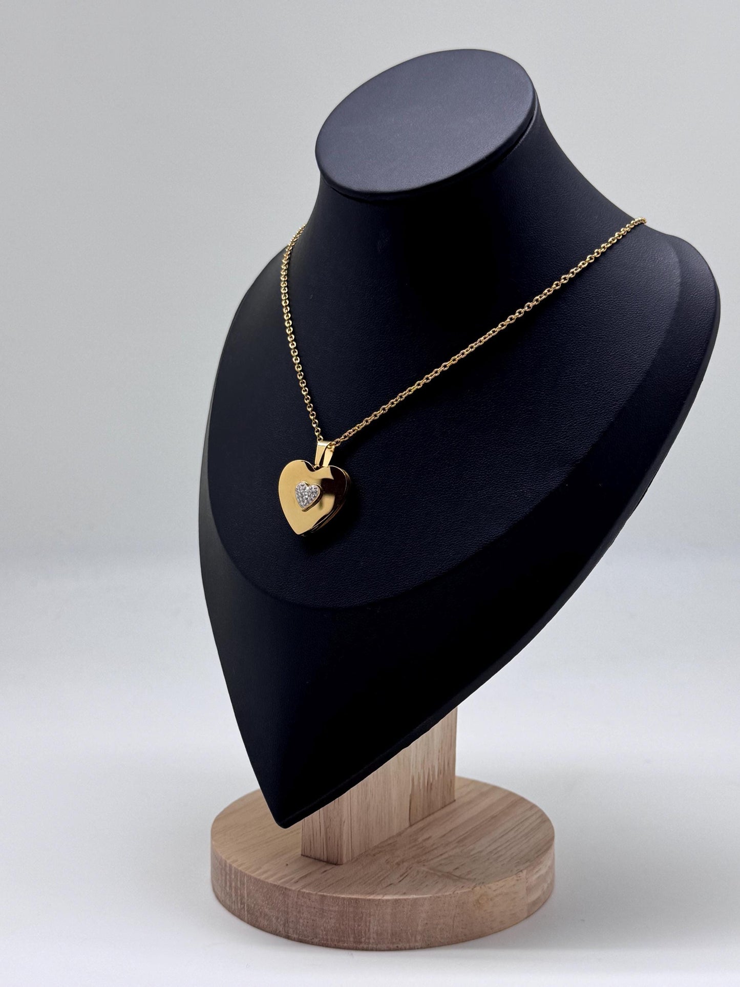 Hidden Heart Locket Necklace - Custom Engravend Hidden Message