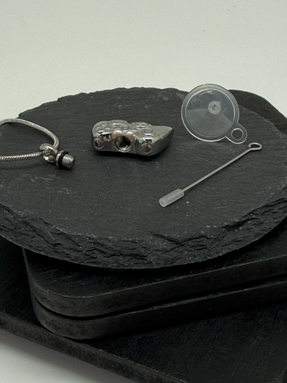 Personalised Game Controller Ashes Necklace – Engraved Memorial Urn Jewellery