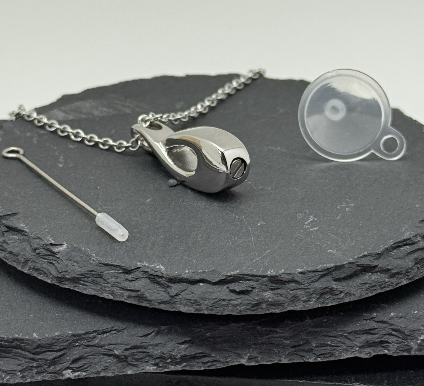 Personalised Infinity Ashes Necklace – Memorial Urn Jewellery