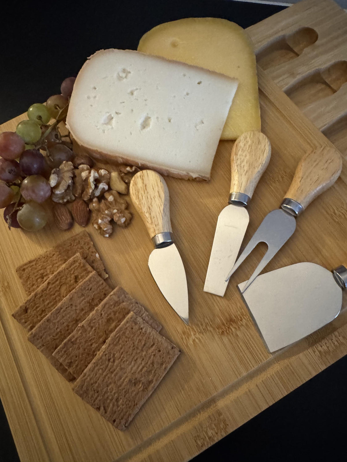 Personalised Engraved Cheese Board Gift Set, Engraved Charcuterie Board with Cheese Knives.